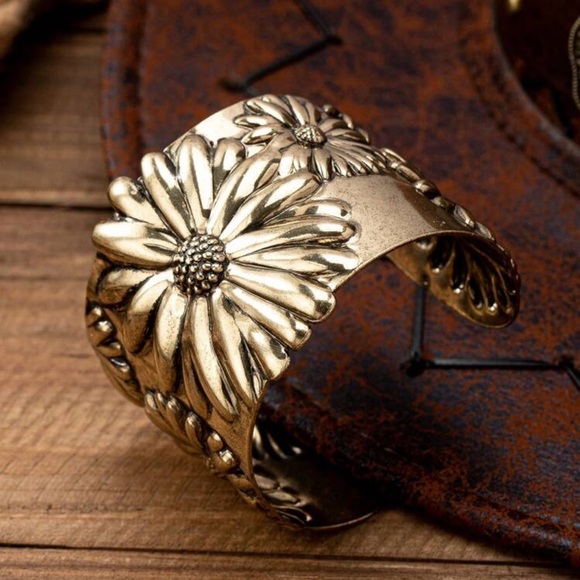 Gold Floral Cuff Bracelet - Picture 3 of 4